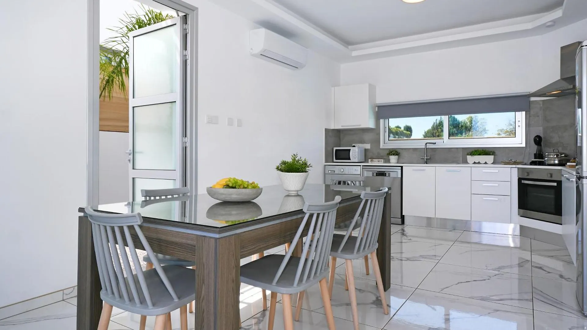 Villa Carmen Protaras 0*,